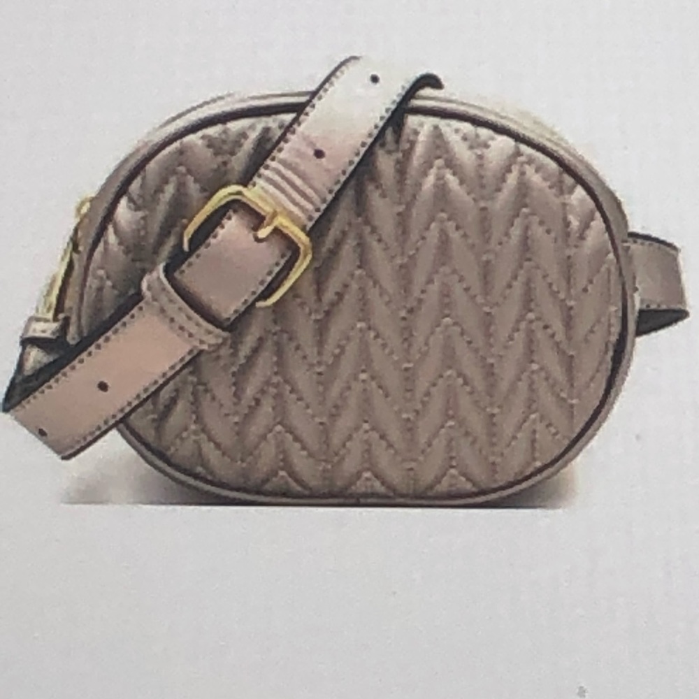 👜 Gun metal fanny pack